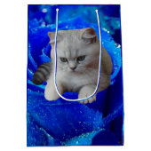 Katze und Rose Mittlere Geschenktüte (Rückseite)