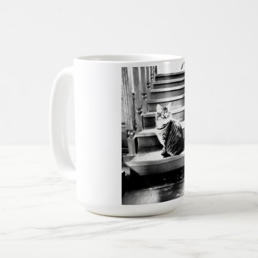 Katze und Treppe Kaffeetasse (Vorderseite Links)