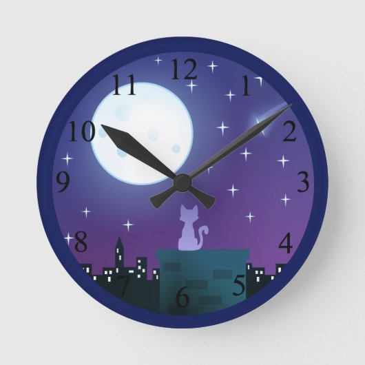 Katze unter der Mondscheinnummer Runde Wanduhr (Vorderseite)