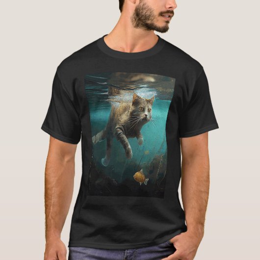 Katze unter Wasser fischt T-Shirt (Vorderseite)