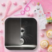 Katze versteckt sich im Schatten Pappteller (Party)