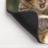 Katze wirft einen Schlag Mousepad (Ecke)
