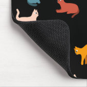 Katzen auf schwarz mousepad (Ecke)