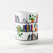 Katzen, die auf einem virtuellen Regal liegen, Kat Kaffeetasse (Mittel)