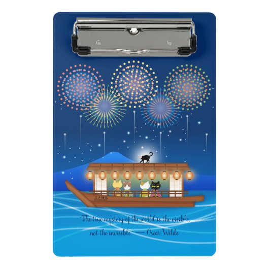 Katzen, die sich in Feuerwerken erfreuen, an Bord Mini Klemmbrett (Vorderseite)