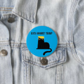 Katzen gegen Trump Button (Beispiel)