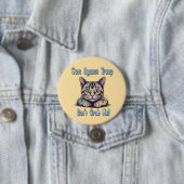 Katzen gegen Trump Button (Beispiel)