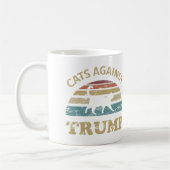 Katzen gegen Trump Kaffeetasse (Links)