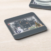 Katzen im Weihnachtsfenster Getränkeuntersetzer (Linke Seite)