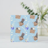 Katzen in Kiste und Milchfallen auf blau (Stehend Vorderseite)