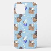 Katzen in Kiste und Milchfallen auf blau Case-Mate iPhone Hülle (Rückseite)