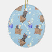 Katzen in Kiste und Milchfallen auf blau Keramik Ornament (Links)