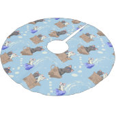 Katzen in Kiste und Milchfallen auf blau Polyester Weihnachtsbaumdecke (Schrägansicht)