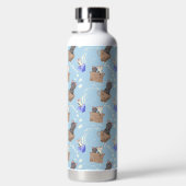 Katzen in Kiste und Milchfallen auf blau Trinkflasche (Rechts)