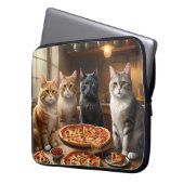 Katzen-Pizza-Nacht,  Laptopschutzhülle (Vorderseite Links)