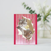 Katzen reißen sich durch das Packpapier Postkarte (Stehend Vorderseite)