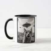 Katzen-Selfie-Alien-Invasion Tasse (Links)