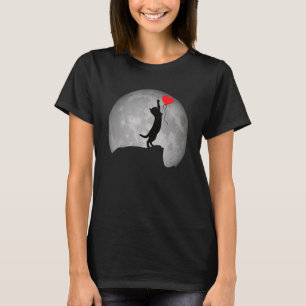 Katzen-Silhouette bei Vollmond mit einem Herzen. S T-Shirt