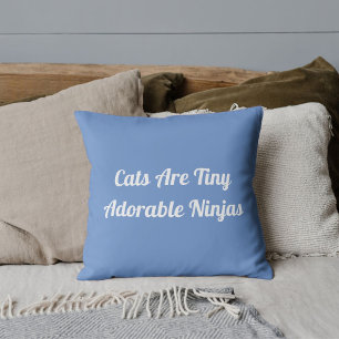 Katzen sind Adorable Ninjas anpassen Cornflower Bl Kissen