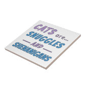 Katzen sind Kuscheln und Schabernack Fliese (Seite)