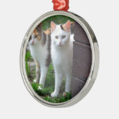 Katzen spielen ornament aus metall (Links)