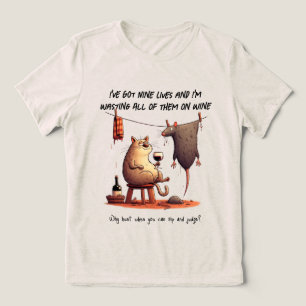 Katzen trinken Wein und jagen Ratten lustig Tri-Blend Shirt