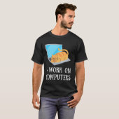 Katzen und Computer T-Shirt (Vorne ganz)