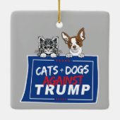 KATZEN UND HUNDE GEGEN TRUMP KERAMIKORNAMENT (Rückseite)