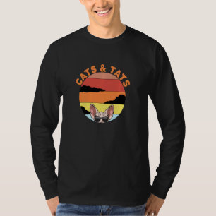 Katzen und Katzen — Funny Cat Tattoo Lover Sphynx  T-Shirt