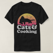 Katzen und Kochen von Müttern oder Müttern T-Shirt (Design vorne)