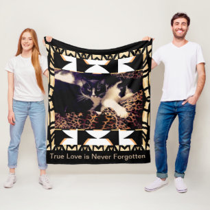 KATZEN und LIEBE auf Schwarzem/Brown/Weiß Fleecedecke