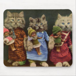 Katzen und Puppen Mousepad