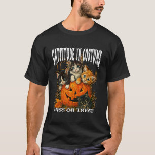 Katzenattitüde im Kostüm ZISCHEN oder Behandeln Sü T-Shirt
