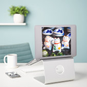 Katzenfiguren werden aufkleber (Laptop auf Schreibtisch)