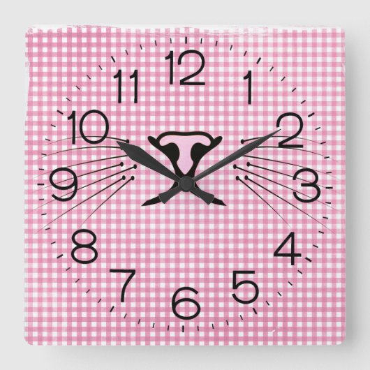 Katzenflüster auf Rosa und Weiß Gingham Quadratische Wanduhr (Vorderseite)
