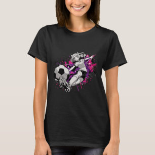 Katzenmädchen Fußballspieler auf dem Spielfeld Spa T-Shirt