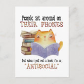 Katzenmenschen sitzen auf ihrem Telefon antisozial Postkarte (Vorderseite)