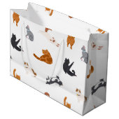 Katzenmuster Große Geschenktüte (Vorderseite Schrägansicht)