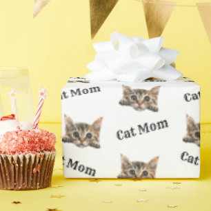Katzenmutter schaut Lambkin Wiederholungsmuster Geschenkpapier