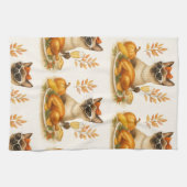 Katzenweibchen mit türkischem Erntedank Geschirrtuch (Horizontal)