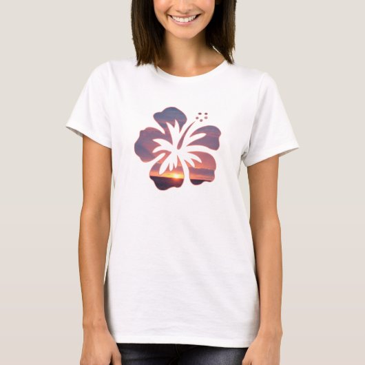 Kauai-Sonnenuntergang in einer Hibiskus-Blume T-Shirt (Vorderseite)