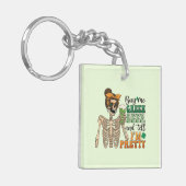 Kaufen Sie mir grünes Bier | St. Patrick's Day Schlüsselanhänger (Vorderseite links)