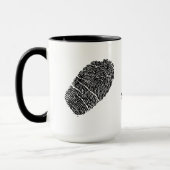 Kaukasischer oder weißer Polizist u. Tasse (Links)