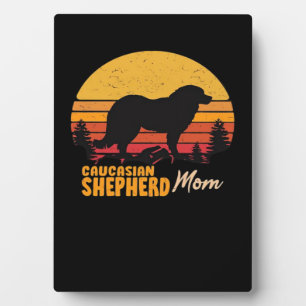 Kaukasischer Schäferhund-Mama Vintage Retro Klassi Fotoplatte