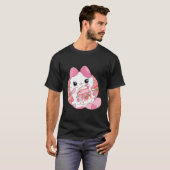Kawaii Anime Cat Drinking Strawberry Milk Japanisc T-Shirt (Vorne ganz)