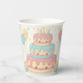 Kawaii Birthday - Cute Cake and Cupcakes Pappbecher (Vorderseite)