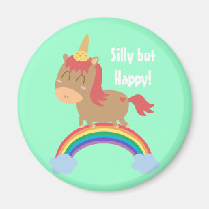 Kawaii Brown Pferd, das versucht, ein Einhorn zu Magnet