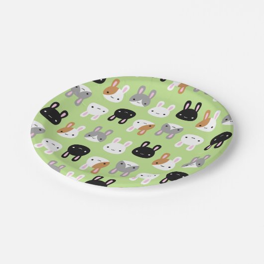 Kawaii Bunny Rabbits Pappteller (Schrägansicht)