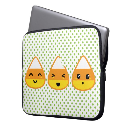Kawaii Candy Corn Laptop Sleeve (Vorderseite Links)