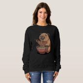 Kawaii Capybara Eating Ramen Funny Japanese Noodle Sweatshirt (Vorne ganz)